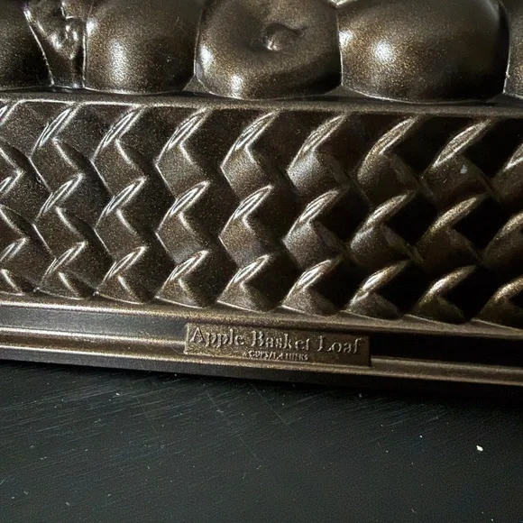Nordic Ware Apple Basket Loaf Pan - Picture 5 of 5